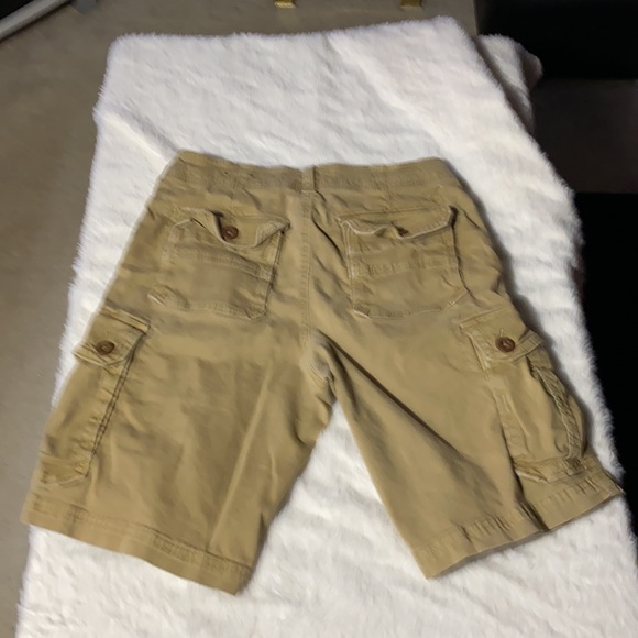 American eagle cargo shorts size 30 - Picture 2 of 2